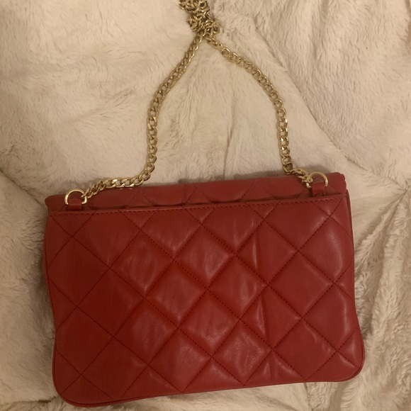 Michael Kors shoulder purse. Red, barely used. - Picture 3 of 3
